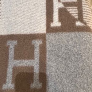 Hermes Blanket